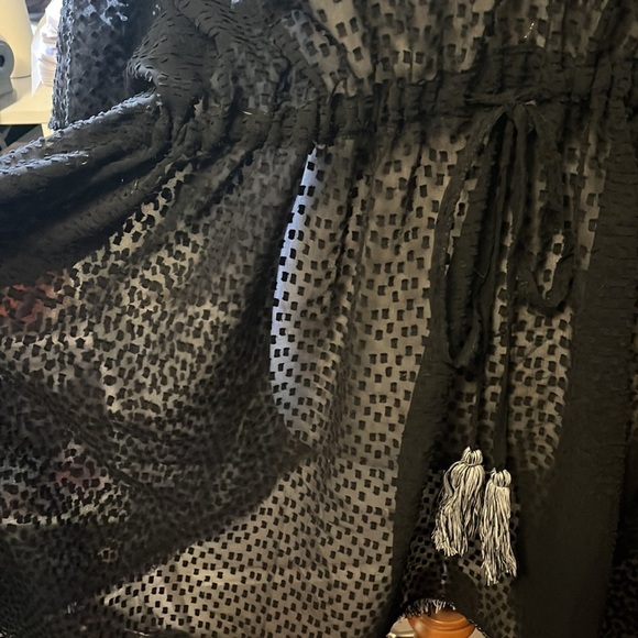 Steve Madden swim cover-up, one size fits, most, adjustable waist, deep V-neck - Picture 4 of 9